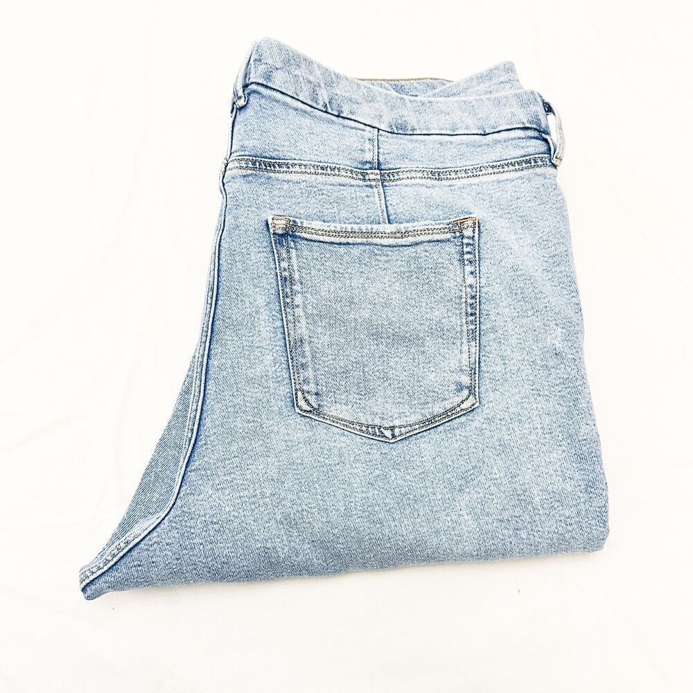Good American Acid Wash Good Icon Straight Leg Stretch Denim Wash Jeans Size 18